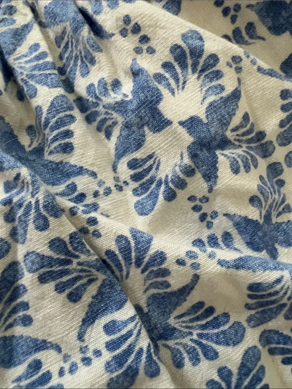 Universal Thread | Cream Dress with Blue Floral Print #F00331634 Size S